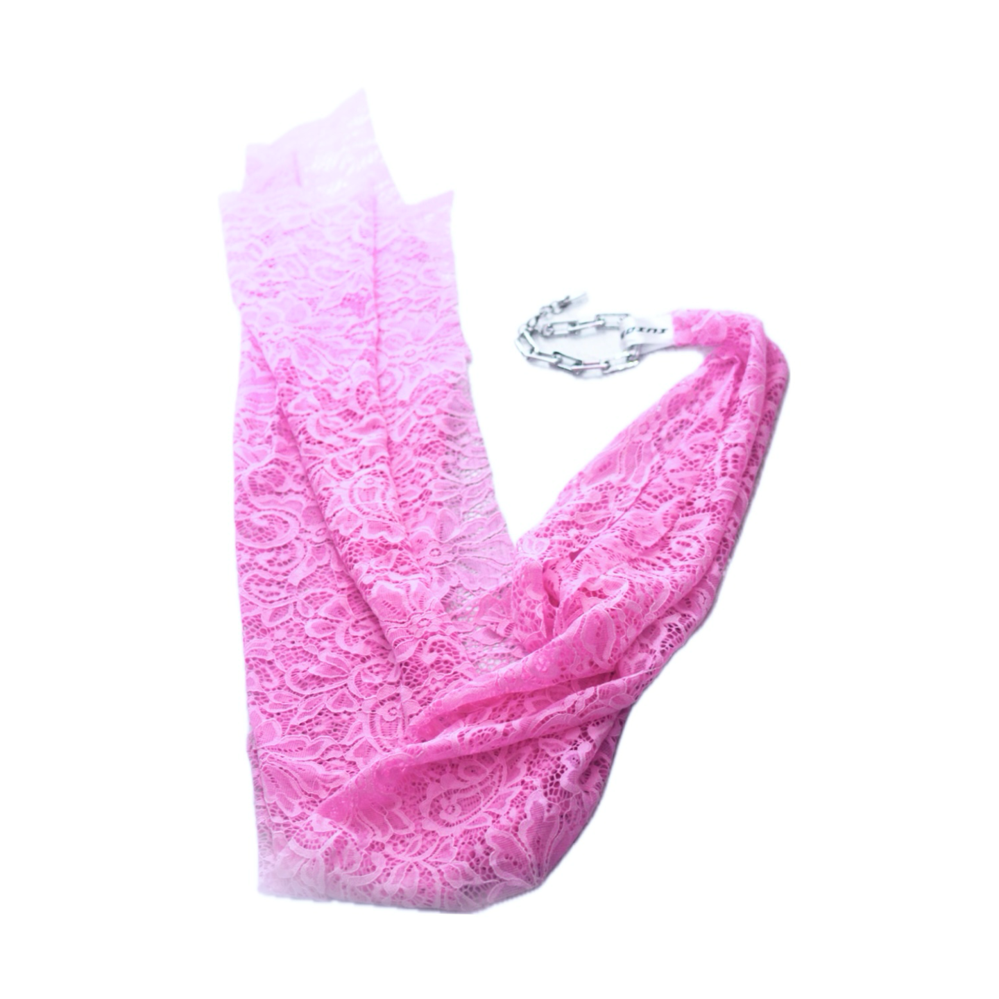 BRACELET WITH LACE TRAIN